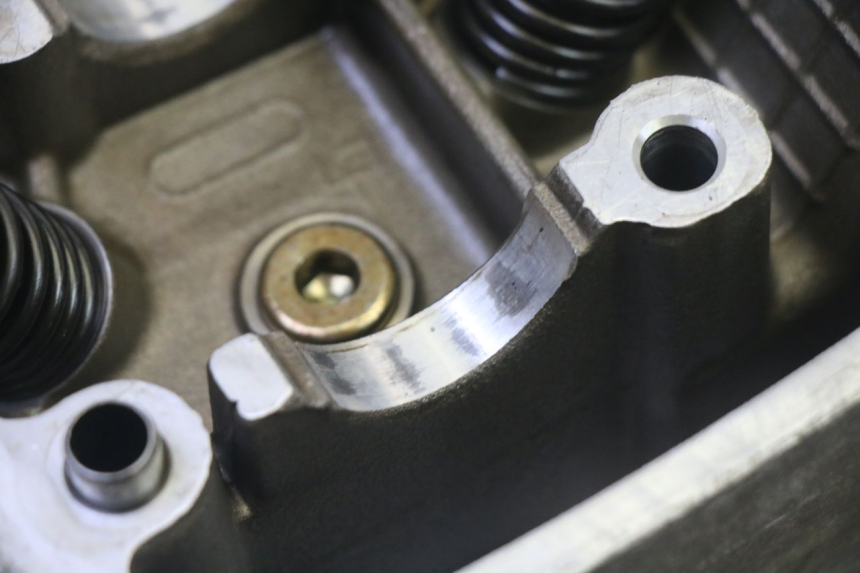 photo de CYLINDER HEAD KYMCO GRAND DINK 125 (2008 - 2014) - High-resolution close-up