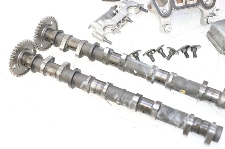 photo de CYLINDER HEAD SUZUKI GSR 600 (2005 - 2012) - Checked used part
