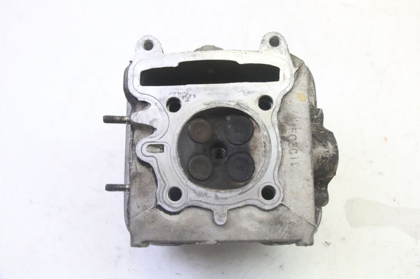 photo de CYLINDER HEAD DAELIM HISTORY 125 (2001 - 2002) - Distinctive features