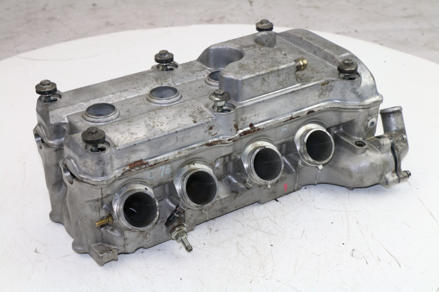 photo de CYLINDER HEAD HONDA CBR F 600 (1991 - 1994) - Alternative angle