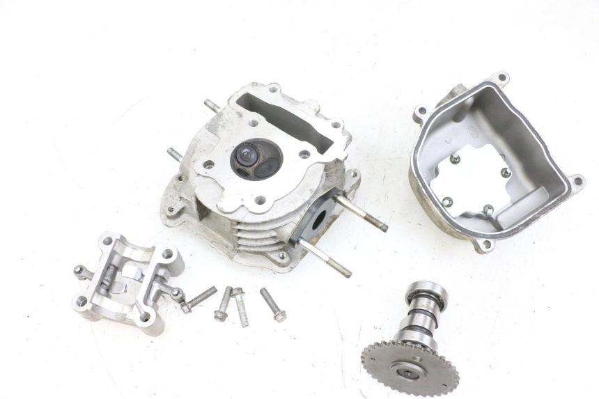 photo de CYLINDER HEAD SPEEDY HT50QT6 50 - Markings and original references