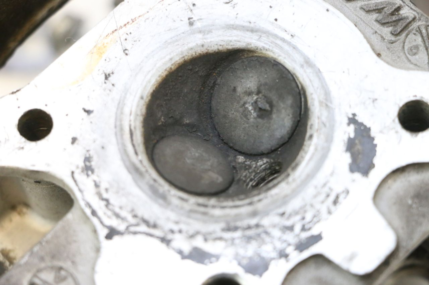 photo de CYLINDER HEAD SYM JET 14 4T 50 (2018 - 2022) - High-resolution close-up