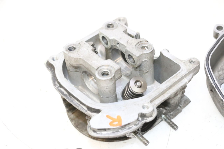 photo de CYLINDER HEAD PEUGEOT KISBEE 4T 50 (2018 - 2022) - Distinctive features