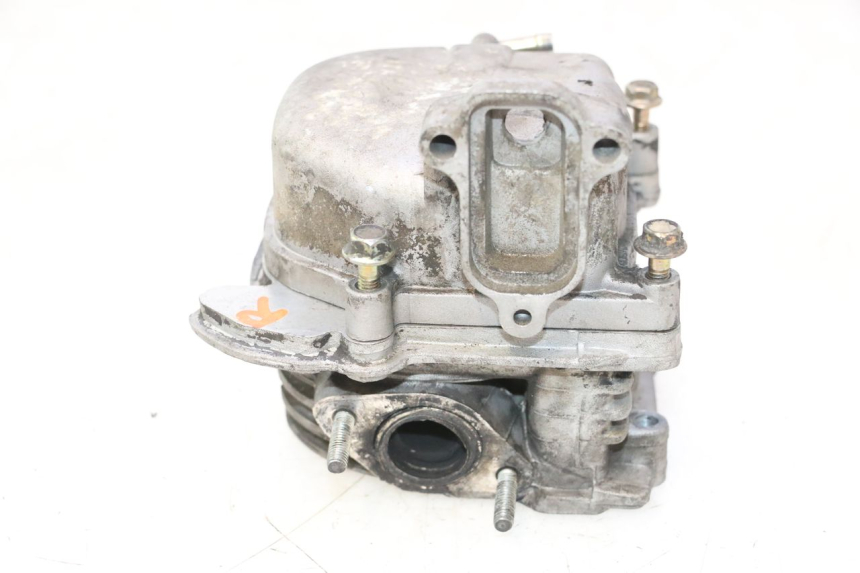 photo de CYLINDER HEAD PEUGEOT KISBEE 4T 50 (2018 - 2022) - Alternative perspective