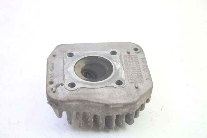 photo de CYLINDER HEAD PEUGEOT LUDIX 50 (2008 - 2017) - Alternative perspective