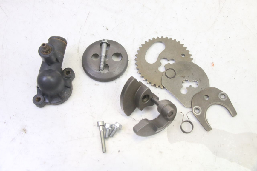 photo de CYLINDER HEAD PIAGGIO MP3 LT 300 (2010 - 2016) - Technical close-up