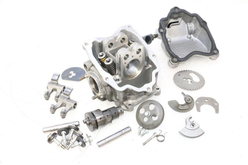 photo de CYLINDER HEAD PIAGGIO MP3 LT 300 (2010 - 2016) - Main view