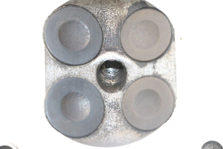 photo de CYLINDER HEAD PIAGGIO MP3 LT 300 (2010 - 2016) - Alternative angle