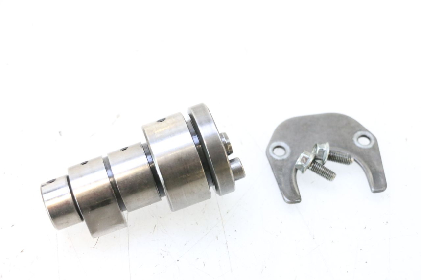 photo de CYLINDER HEAD PIAGGIO MP3 125 (2006 - 2014) - High-resolution close-up