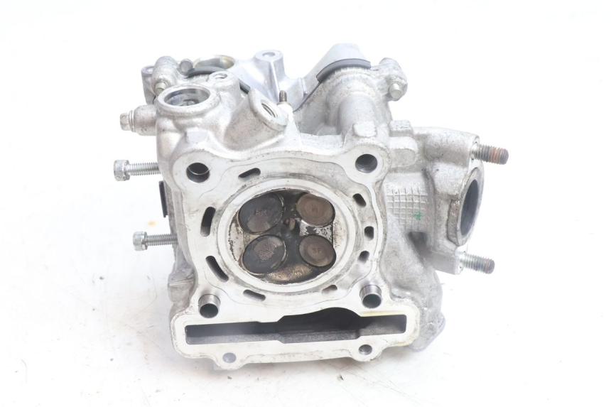 photo de CYLINDER HEAD YAMAHA N-MAX NMAX 125 (2021 - 2024) - Technical close-up