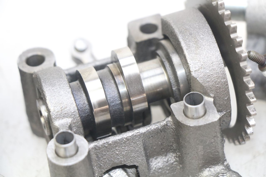 photo de CYLINDER HEAD HONDA NHX LEAD 110 (2008 - 2010) - Used quality zoom