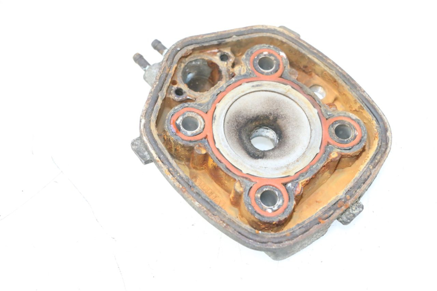 photo de CYLINDER HEAD MBK NITRO 50 (2004 - 2008) - Alternative perspective