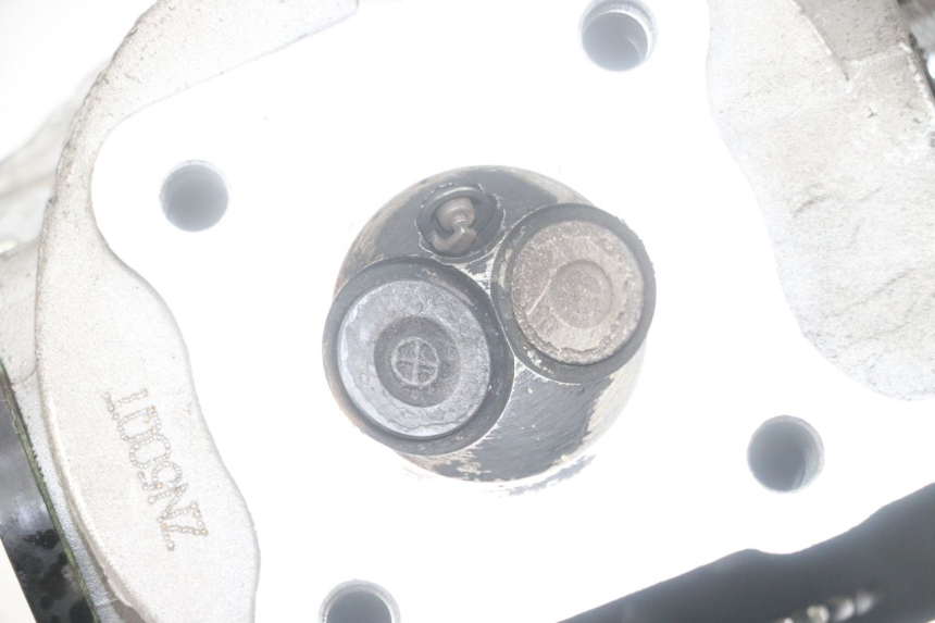 photo de CYLINDER HEAD JM MOTORS OLDIES 4T 50 (2010 - 2020) - Zoom on usage condition