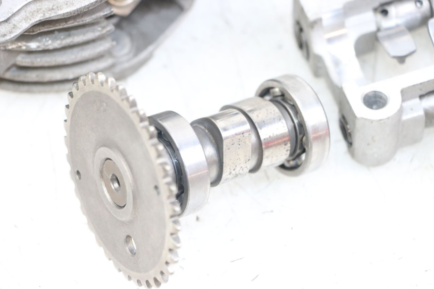 photo de CYLINDER HEAD SYM ORBIT 50 (2008 - 2010) - Detailed visual inspection