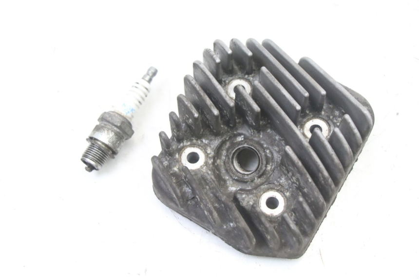 photo de CYLINDER HEAD PEUGEOT ELYSTAR 50 (2002 - 2014) - Zoom on usage condition