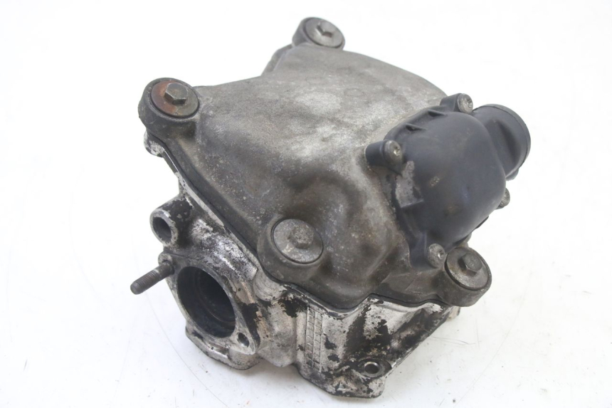 photo de CYLINDER HEAD PIAGGIO X8 125 (2004 - 2007) - Additional view of the item