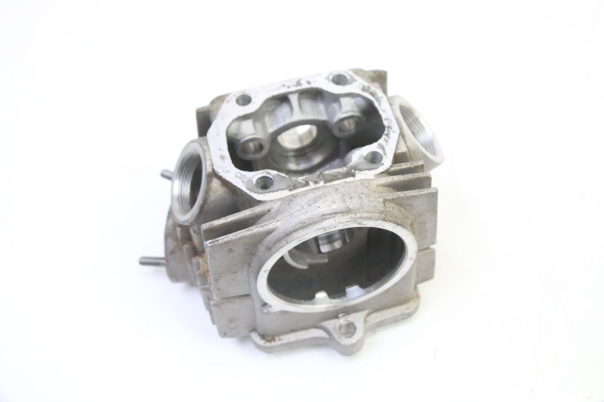 photo de CYLINDER HEAD APOLLO RFZ 125 - Markings and original references