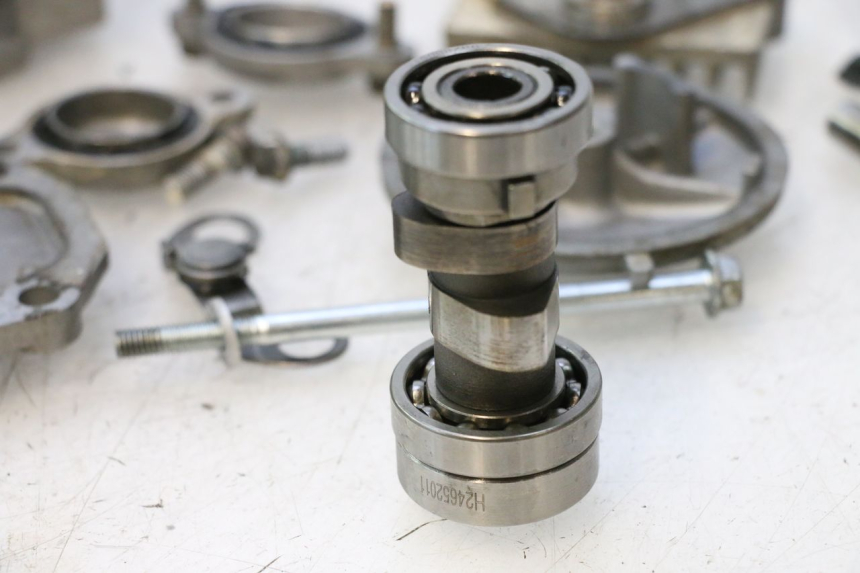 photo de CYLINDER HEAD APOLLO RFZ 125 - Product overview