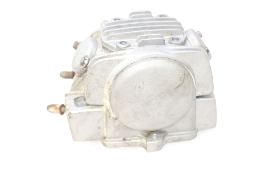 photo de CYLINDER HEAD APOLLO RFZ 125 - Fixing points details