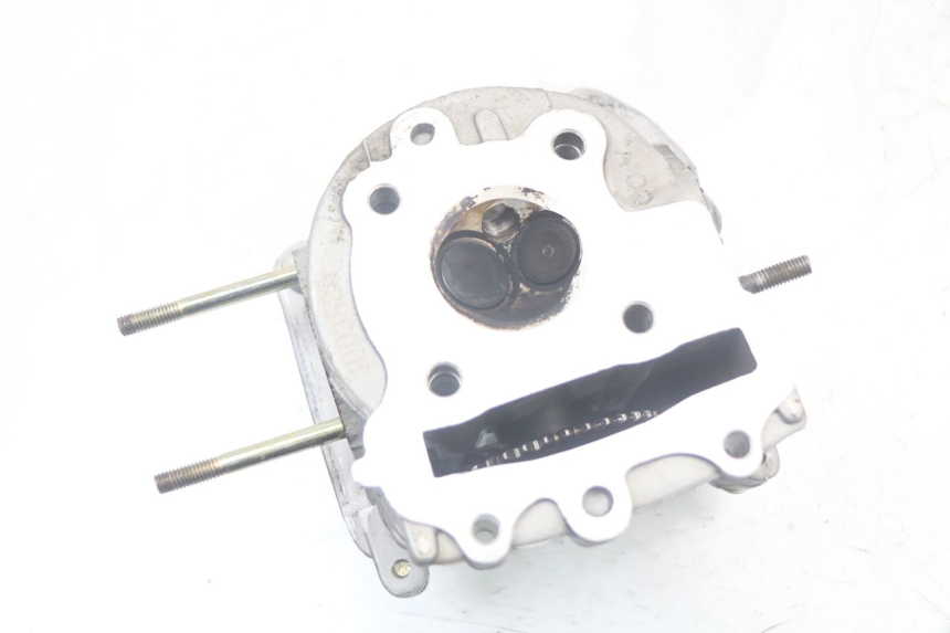 photo de CYLINDER HEAD TNT MOTOR ROMA 10' 4T 50 (2007 - 2018) - Technical close-up