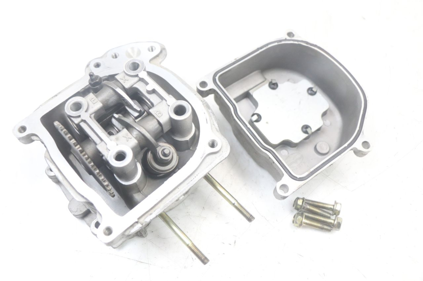 photo de CYLINDER HEAD TNT MOTOR ROMA 10' 4T 50 (2007 - 2018) - Fixing points details