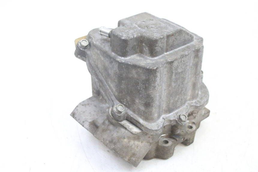 photo de CYLINDER HEAD PEUGEOT SATELIS 125 (2013 - 2018) - Detailed visual inspection