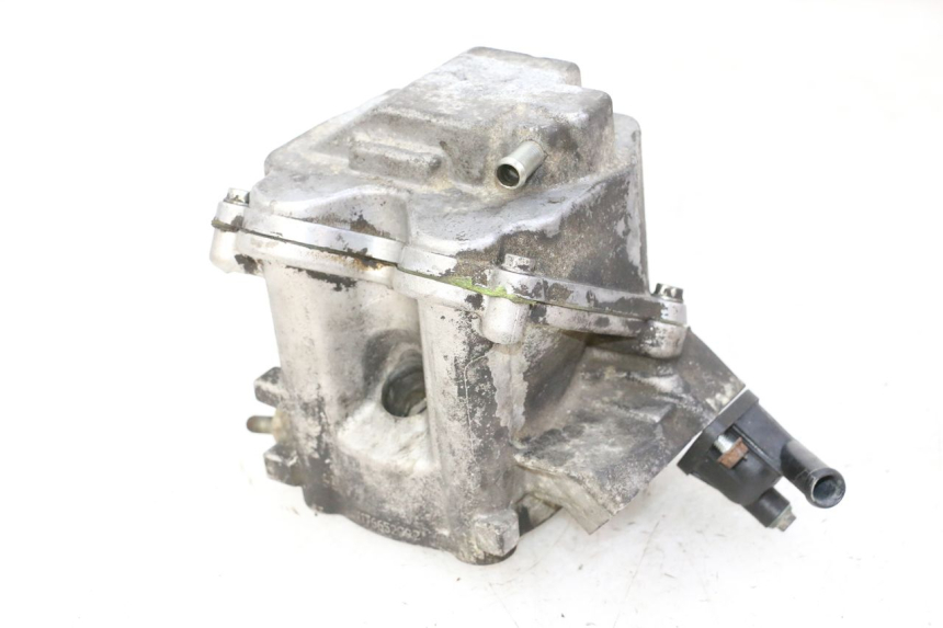 photo de CYLINDER HEAD PEUGEOT SATELIS 125 (2013 - 2018) - Alternative perspective