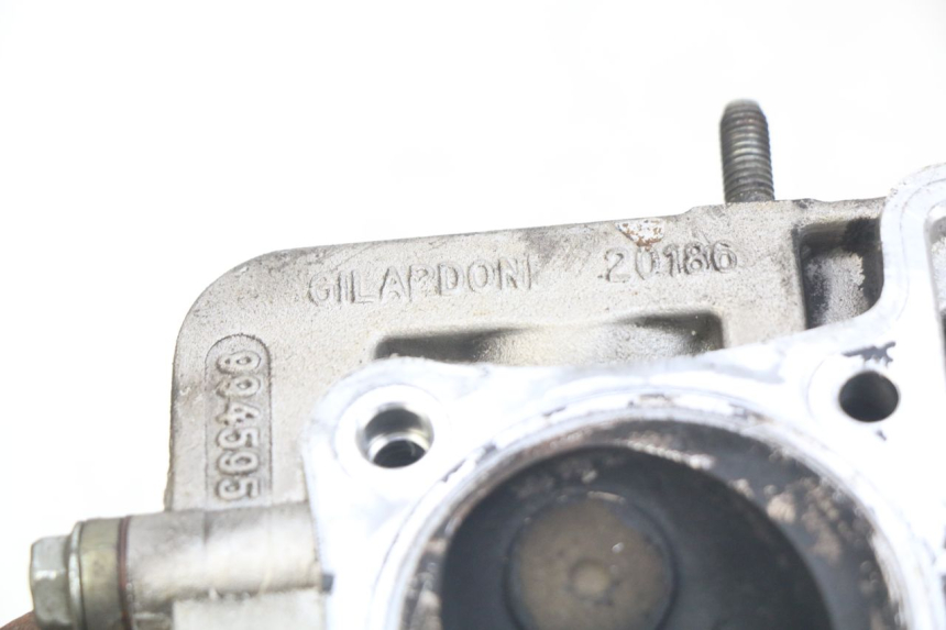 photo de CYLINDER HEAD APRILIA SCARABEO 100 (2003 - 2012) - Alternative perspective