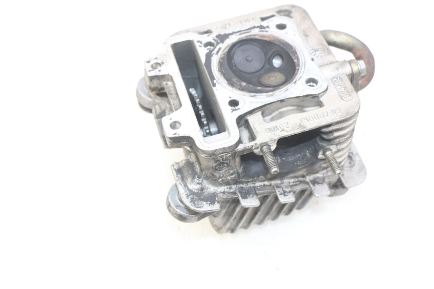 photo de CYLINDER HEAD APRILIA SCARABEO 100 (2003 - 2012) - Technical close-up