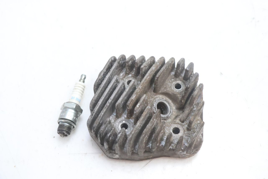 photo de CYLINDER HEAD PEUGEOT SPEEDFIGHT 2 AC 50 (2000 - 2009) - Zoom on usage condition