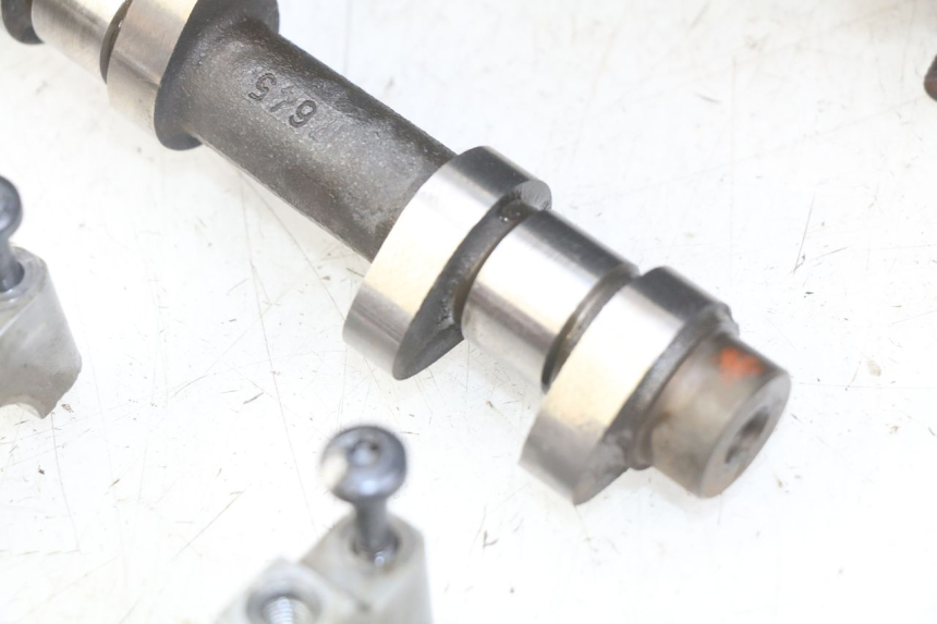 photo de CYLINDER HEAD TRIUMPH SPRINT ST 955 (1999 - 2001) - Product overview