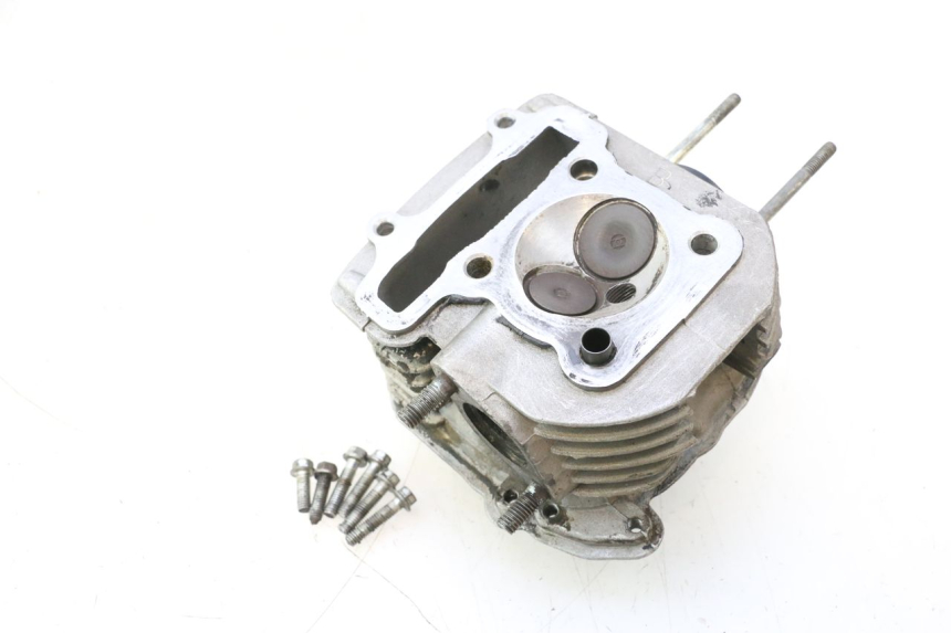 photo de CYLINDER HEAD RAZZO STEED 125 (2012 - 2018) - Technical close-up