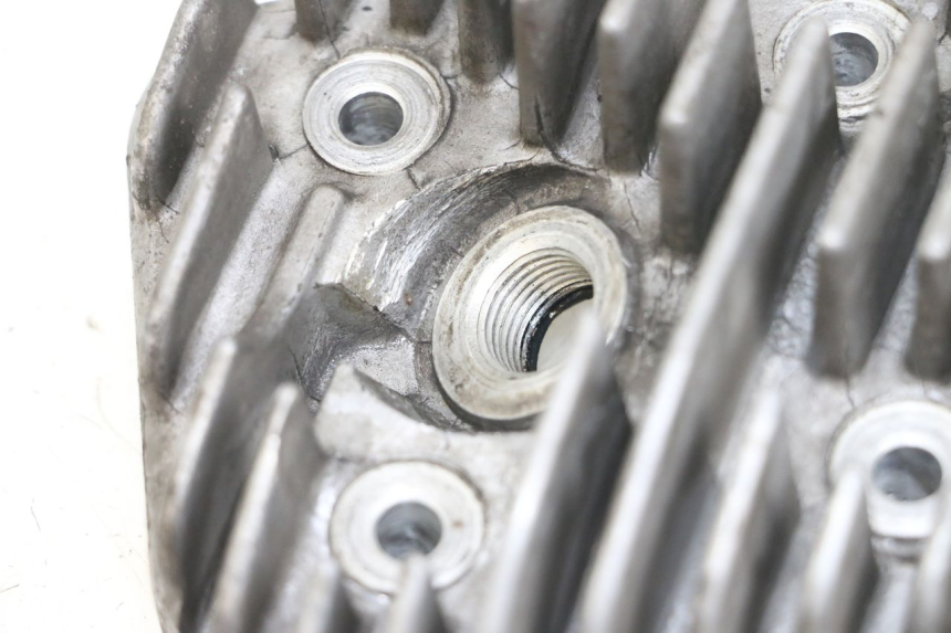 photo de CYLINDER HEAD PEUGEOT STREETZONE I 2T 50 (2018 - 2020) - Alternative perspective