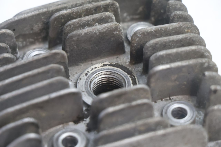 photo de CYLINDER HEAD MBK STUNT NAKED 50 (2004 - 2018) - Zoom on usage condition