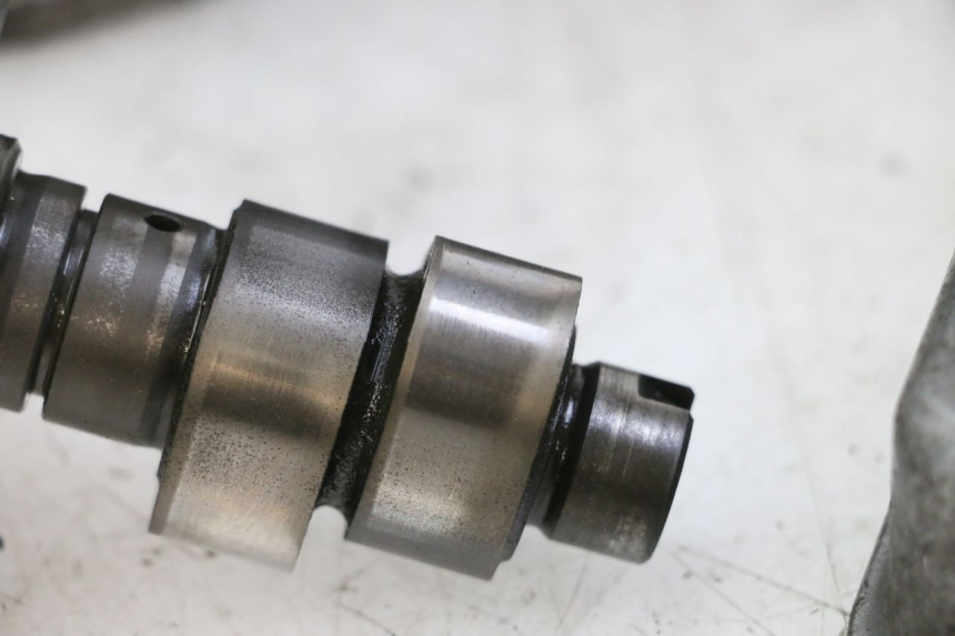 photo de CYLINDER HEAD SUZUKI BURGMAN 125 (2015 - 2017) - High-resolution close-up