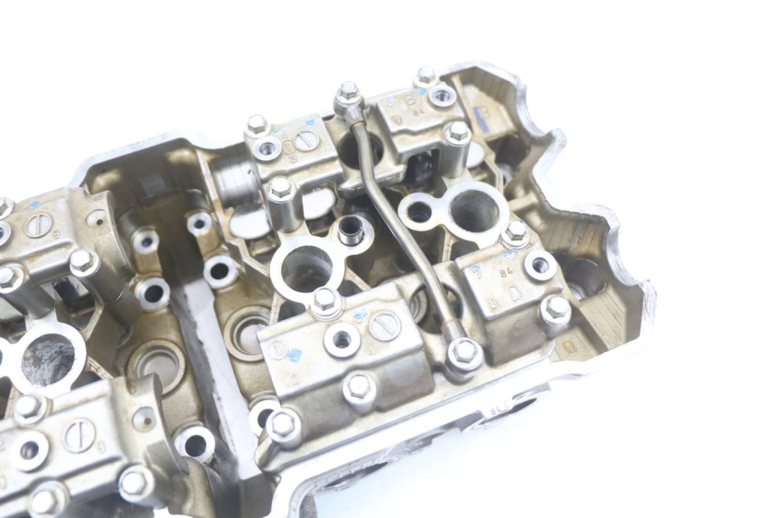 photo de CYLINDER HEAD SUZUKI GSX F GSXF 650 (2007 - 2015) - Alternative perspective