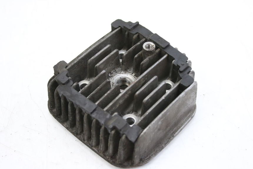 photo de CYLINDER HEAD PEUGEOT SV 125 (1991 - 1994) - Alternative perspective
