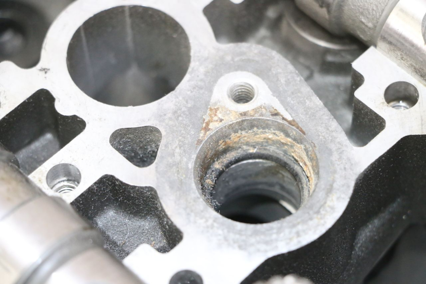 photo de CYLINDER HEAD YAMAHA TDM ABS 900 (2002 - 2014) - Additional view of the item