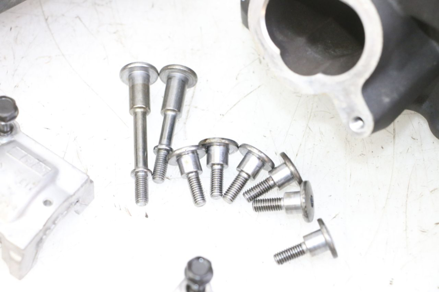 photo de CYLINDER HEAD YAMAHA TDM ABS 900 (2002 - 2014) - Supplementary product photo
