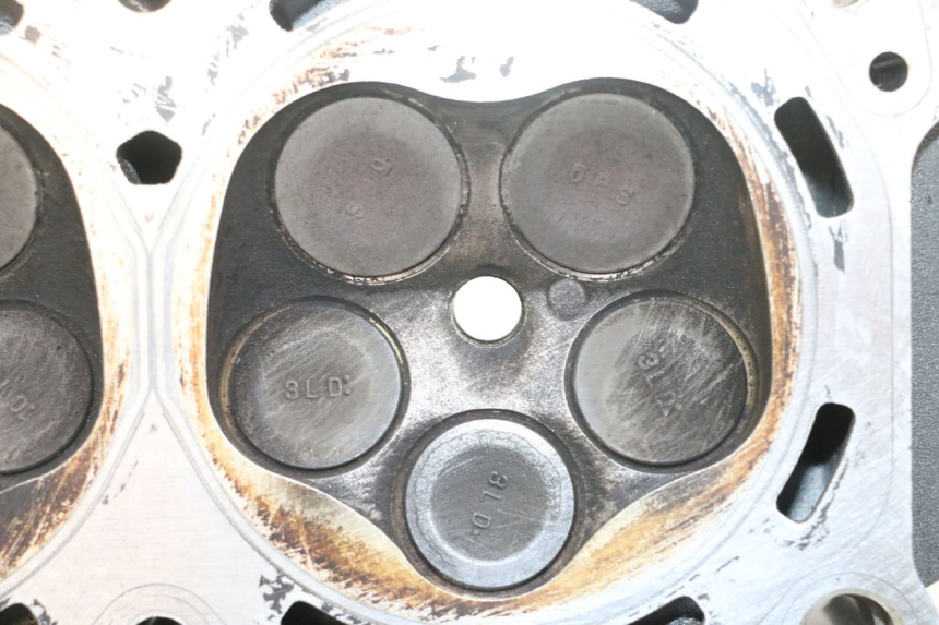 photo de CYLINDER HEAD YAMAHA TDM ABS 900 (2002 - 2014) - Alternative angle