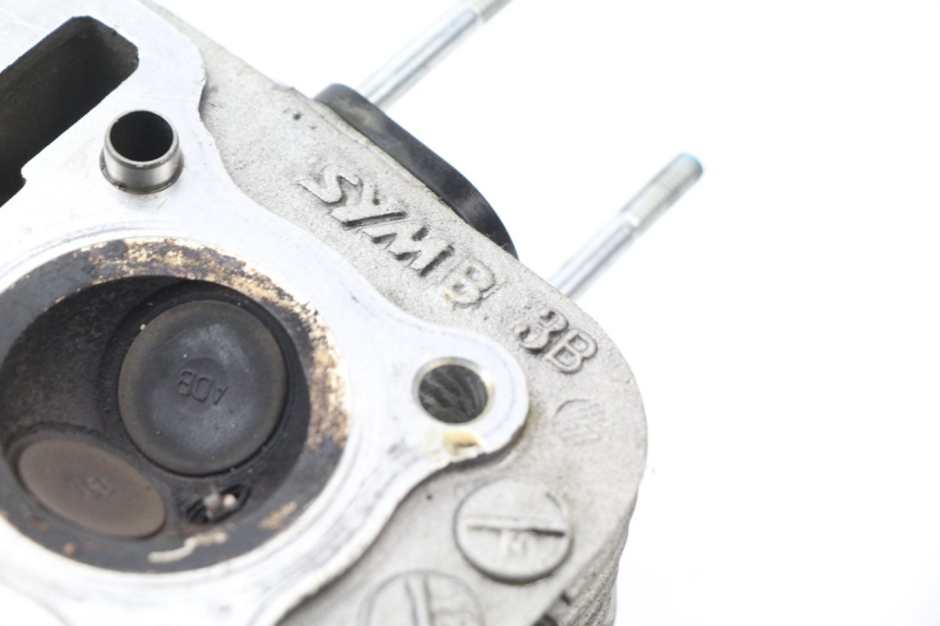 photo de CYLINDER HEAD SYM TONIK 125 (2010 - 2014) - Zoom on usage condition