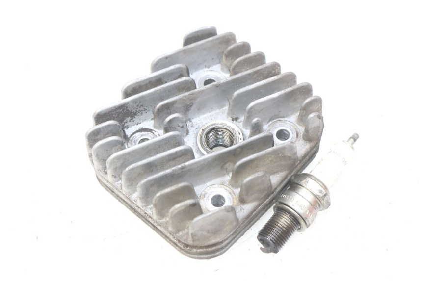 photo de CYLINDER HEAD PIAGGIO TYPHOON 50 (1993 - 1999) - Technical close-up