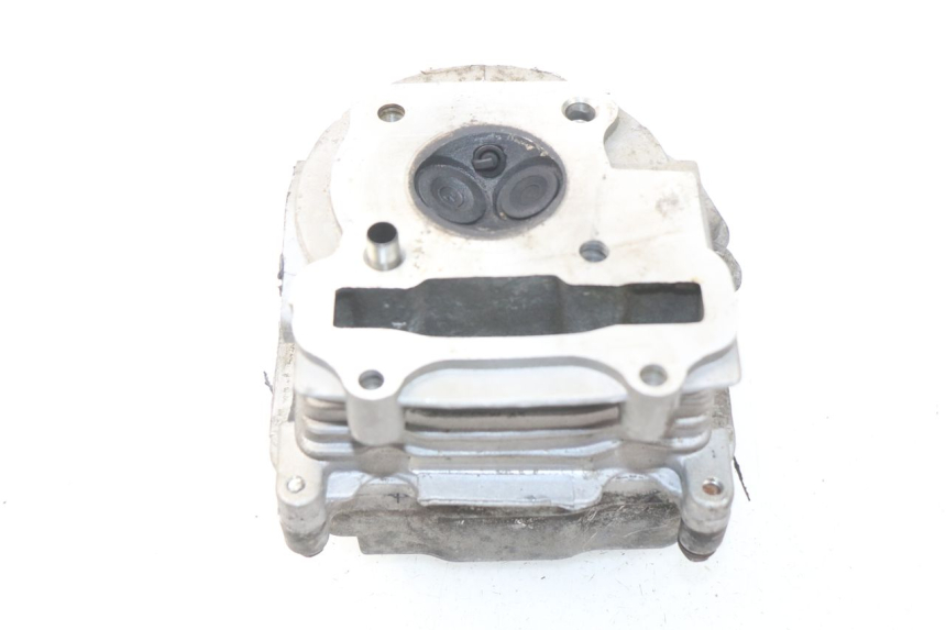 photo de CYLINDER HEAD PEUGEOT V-CLIC VCLIC 50 (2007 - 2013) - Alternative perspective