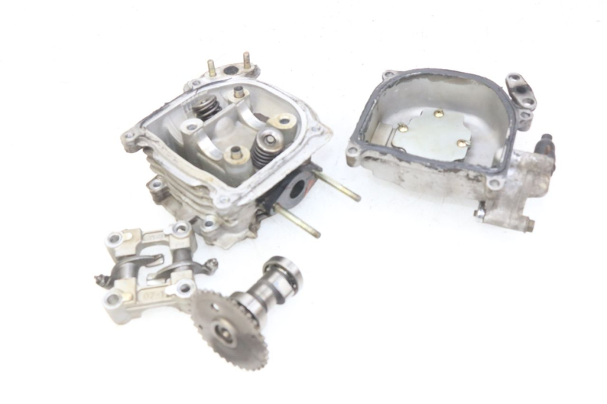 photo de CYLINDER HEAD PEUGEOT V-CLIC VCLIC 50 (2007 - 2013) - Main view