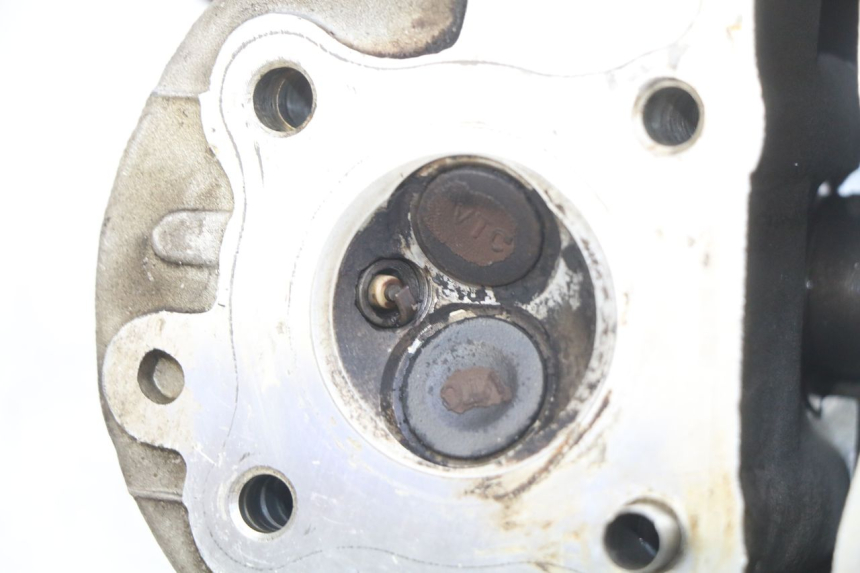 photo de CYLINDER HEAD PEUGEOT V-CLIC VCLIC 50 (2007 - 2013) - Alternative perspective