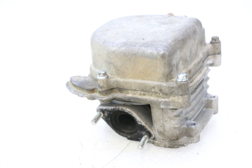 photo de CYLINDER HEAD PEUGEOT V-CLIC VCLIC 50 (2007 - 2013) - Fixing points details