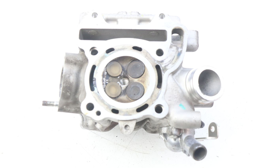 photo de CYLINDER HEAD PIAGGIO VESPA GTS IGET ABS 125 (2017 - 2023) - Technical close-up