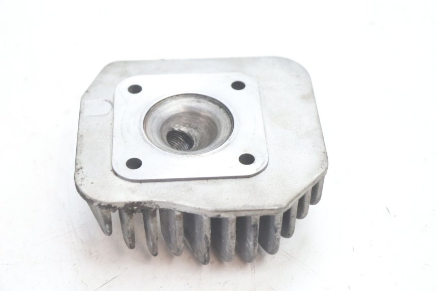 photo de CYLINDER HEAD PEUGEOT VIVACITY 50 (1998 - 2003) - Zoom on usage condition