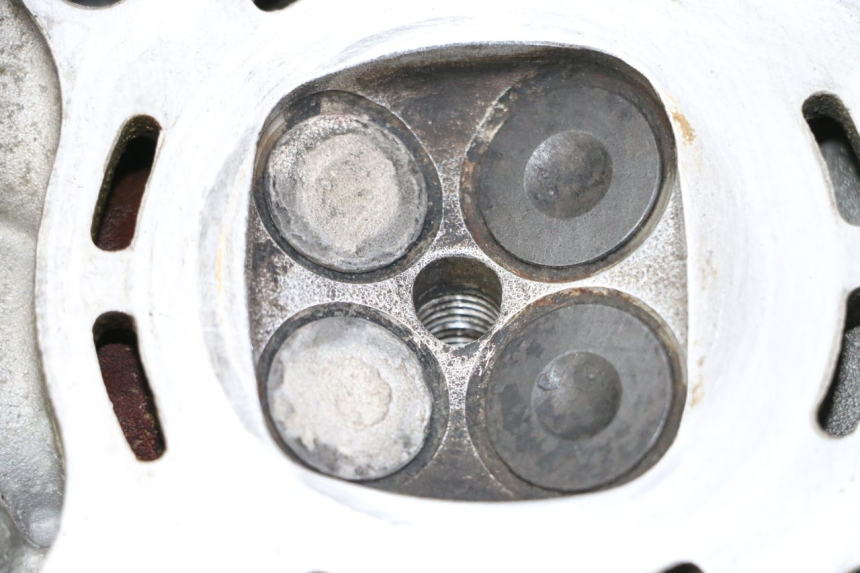 photo de CYLINDER HEAD YAMAHA X-MAX XMAX 125 (2010 - 2013) - High-resolution close-up