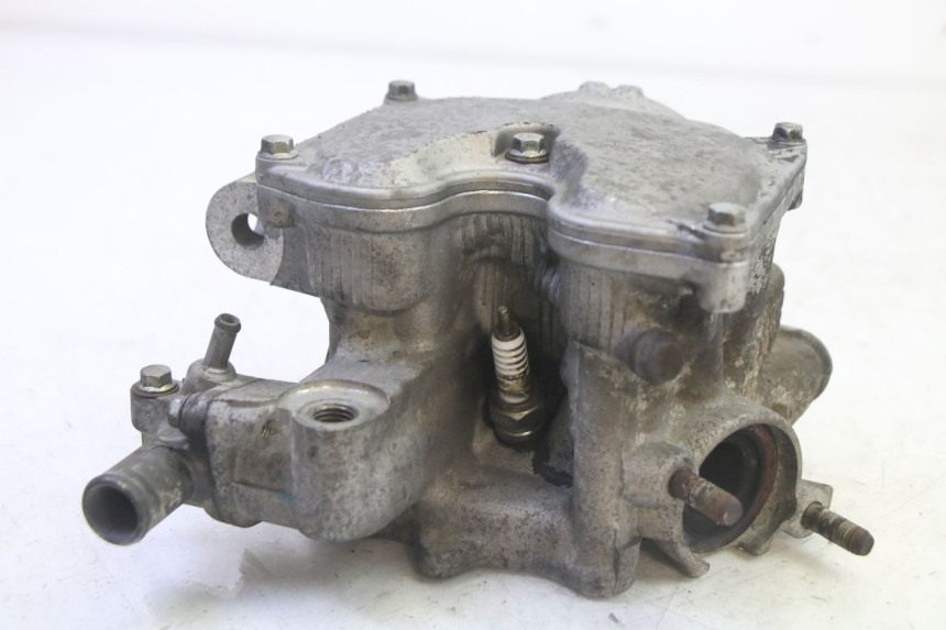 photo de CYLINDER HEAD YAMAHA X-MAX XMAX 125 (2010 - 2013) - Focus on structure